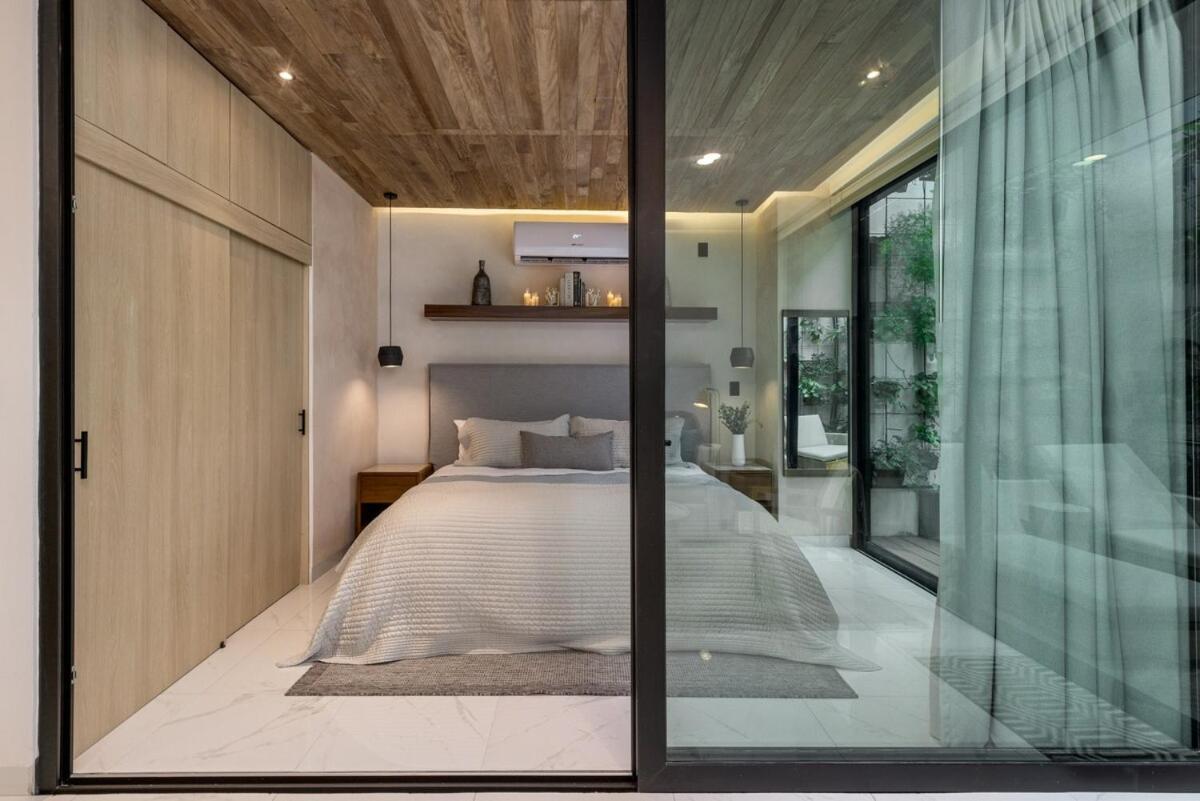 Luxurious 1bdr W King Bed, Private Dipping Pool And Infinity Pool With Ocean Views Apartment *